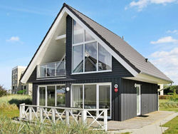 Three-Bedroom Holiday home in Wendtorf 2