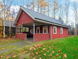 Three-Bedroom Holiday home in Kibæk