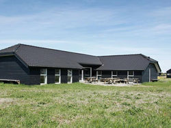 Ten-Bedroom Holiday home in Brovst