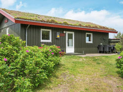 Three-Bedroom Holiday home in Rømø 2