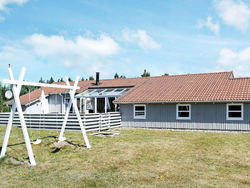 Five-Bedroom Holiday home in Blåvand 17