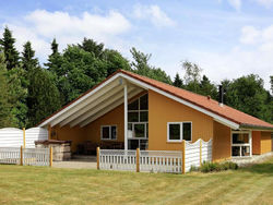 Three-Bedroom Holiday home in Ansager 9