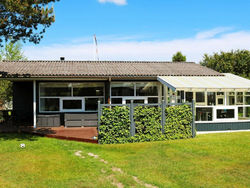 Two-Bedroom Holiday home in Hadsund 9
