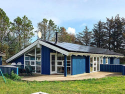 Four-Bedroom Holiday home in Ålbæk 5