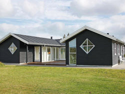 Four-Bedroom Holiday home in Hirtshals 3