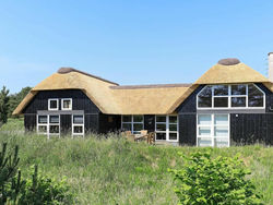 Five-Bedroom Holiday home in Blåvand 24