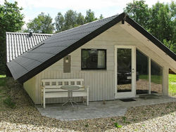 Three-Bedroom Holiday home in Roslev 12