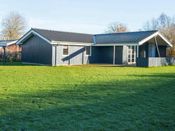 Three-Bedroom Holiday home in Børkop 12