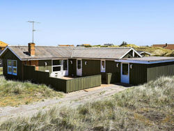 Three-Bedroom Holiday home in Ringkøbing 23