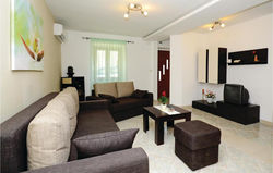 Holiday Home Kavran with Fireplace 03