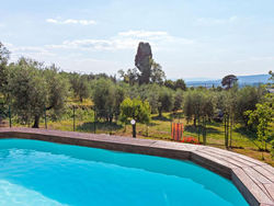 Cottage in Arezzo with Pool, Terrace, Garden, Deckchairs