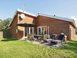 Holiday Home Høve