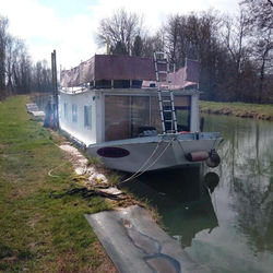 Bateau houseboat camille