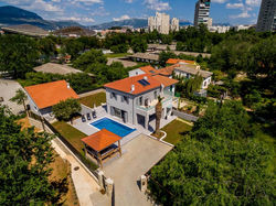 Luxury Villa Sarina with pool in Split center