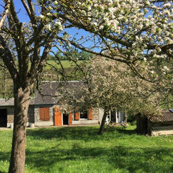 La petite maison O bord de l'eau