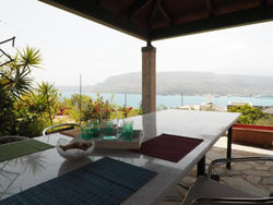Pitharean Views, holiday home overlooking Souda bay, in Pithari Chania