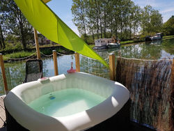 Cottage flottant Saint Jean de Losne