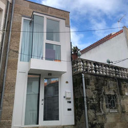 Preciosa Casa en el Casco Histórico de Baiona