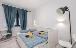 Two-Bedroom Apartment in Omisalj