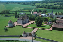 Les Residences du Chateau de Vianges