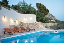 Villa Ena a luxury villa in Podgora, heated pool