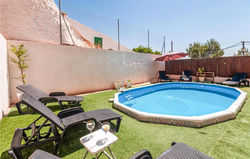 Stunning home in Fontanar with WiFi and 3 Bedrooms