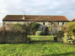 Peaceful stone barn conversion in Somerset