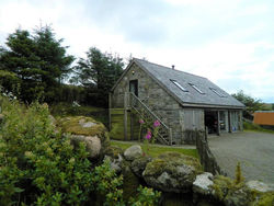 Dartmoor Barn on North Hessary Tor