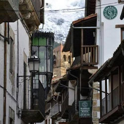 Aptos La Ceja, El Trampal y El Reloj by CASA BOLDO