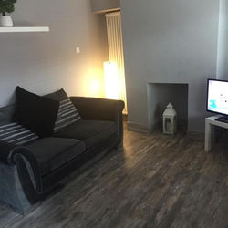 2 bedroom house Belfast city