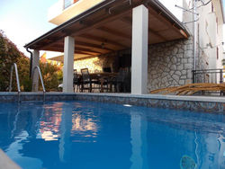 Apartment with private pool