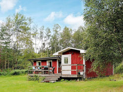 Holiday home ÖRKELJUNGA