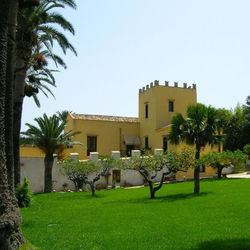 Domus Sicily - Bed And Breakfast Villa Pilati