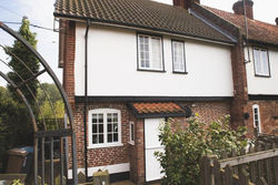 Cobbold Row Cottage, Fully Equipped Property Near Framlingham, The Perfect Place to Stay
