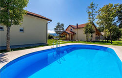 Awesome home in Plaski w/ Outdoor swimming pool and 7 Bedrooms