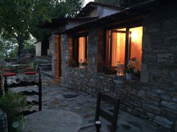 grove cottage pelion