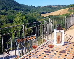 GLI ALBERI apartment with view