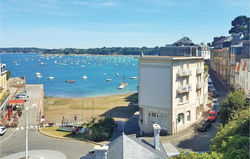 Beautiful apartment in Dinard w/