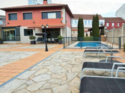 368 Casa Mariluz, con piscina y vistas al río Verdugo