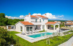 Stunning home in Sveti Lovrec w/ Outdoor swimming pool and 4 Bedrooms