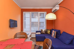 ⩤ Vintage Spot ⩥ Colorful One-Bedroom Apartment