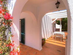 Villa in Carvoeiro with 2 bedrooms and private pool - short walk to local restaurant