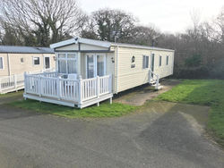 Luxury 2 Bedroom Caravan LG25, Shanklin, Isle of Wight