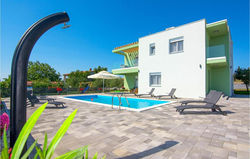 Stunning home in Vrsi w/ Outdoor swimming pool, WiFi and 3 Bedrooms
