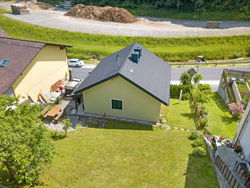 Cosy Holiday Home in Waldbach near Totter Mann