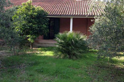 Villa in campagna affacciata sul vigneto