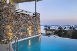 Breathtaking 6 Bed in Platis Gialos