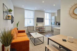 Host & Stay - Apartment One, Hudsons Yard House