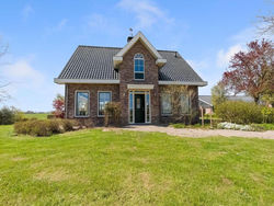 Pretty Farmhouse in Genderen with Terrace and Garden