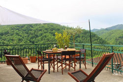 La Dimora del Borgo Antico - Holiday House in Tuscany Lunigiana near 5 Terre, WiFi, Panoramic Terrace